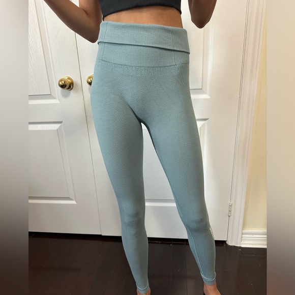 Gymshark Power Down Leggings - Light Blue - Picture 1 of 3